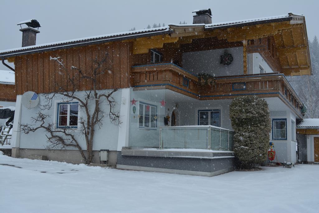 Gaestehaus Huber Леоганг Экстерьер фото